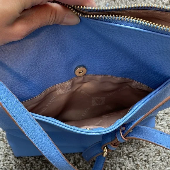 Anne Klein | Blue Tassel Crossbody Purse - Picture 4 of 7